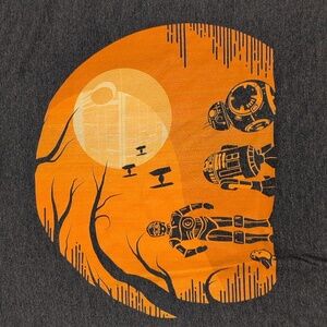 Star Wars DISNEY The Last Jedi Halloween Droids Large Tshirt NWOT (very soft)